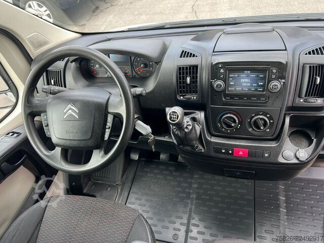 উচ্চ ছাদের ভ্যান Citroën Jumper 35 L2H2*1.Hand*Kamera*2*Schiebetür*AHK*
