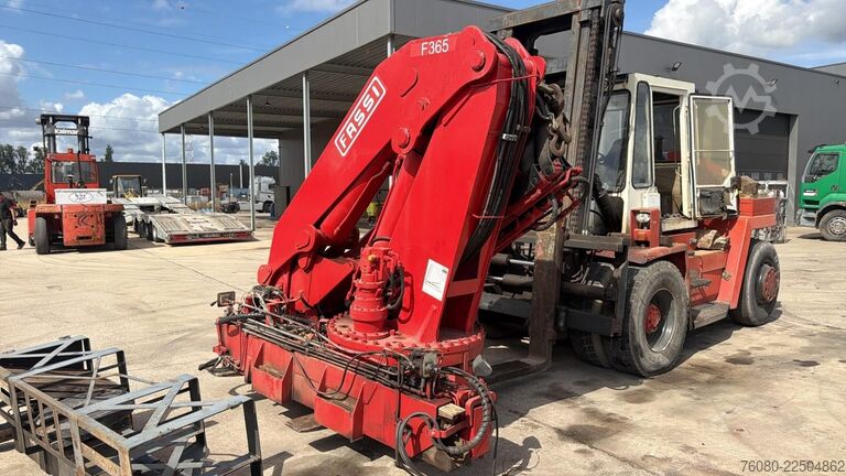 Kran FASSI F365A.2.26 (WITH RADIO / REMOTE / 6X HYDRAULIC ...