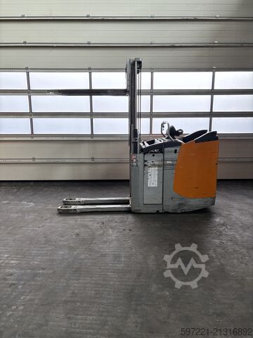 Στοιβαχτές παλετών Still EXD-S 20