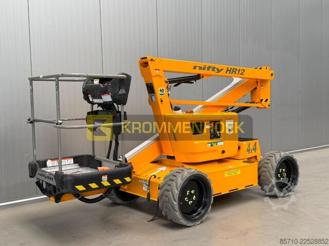 Plataforma de trabalho telescópica articulada Nifty Lift HR 12 Hybride 4x4
