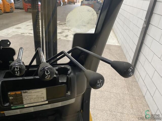 מלגזה Yale GLP 25 VX