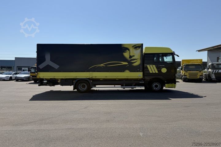 Kamion s ravnom platformom i ceradom MAN TGX 18.360 4x2 Plane/HB / Swiss-Vehicle