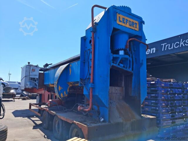 Betongsaks Lefort S40037