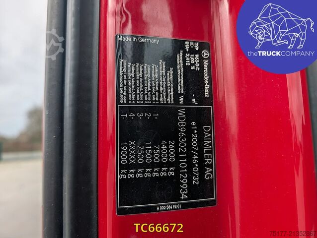 Terpal gelongsor Mercedes-Benz Actros 2548