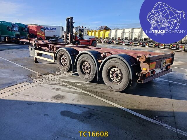 Transport de conteneurs Renders 