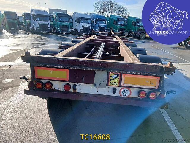 Transport de conteneurs Renders 