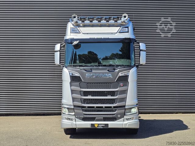 Scania S770 8x4/4 / 180 000 кг / хидравлика Scania S770 8x4/4 / 180.000 KG / HYDRAULIC