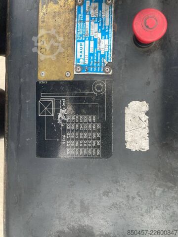 Elektrický – 4 kolesá Still R60-25 /batt 2013
