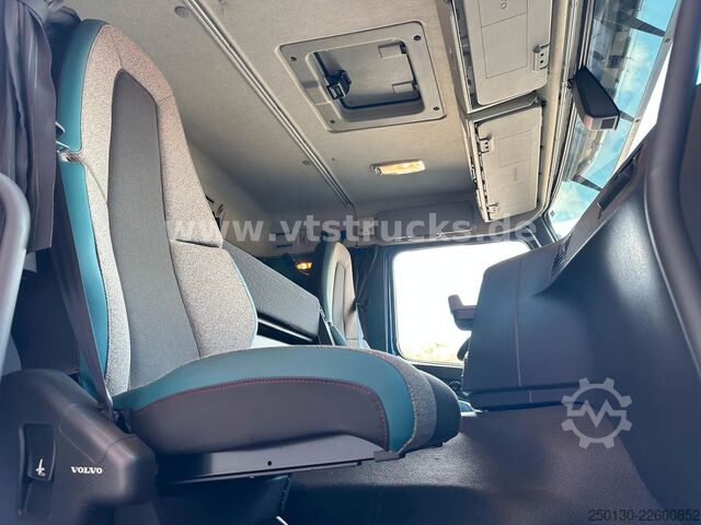 יחידת גרר סטנדרטית VOLVO FM 380 4x2 BL Navi / LED / ACC / LDW / AEBS