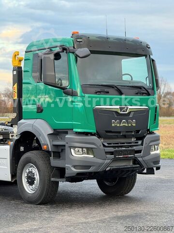 Camion scarrabile MAN TGS 33.480 6x6 BL HYVA 26-55-S AK *NEU*