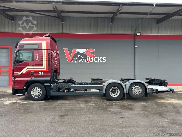Camion con cassone intercambiabile MAN TGX 26.460 6x2 LL / EBA / LGS / ACC / NLA / BÄR