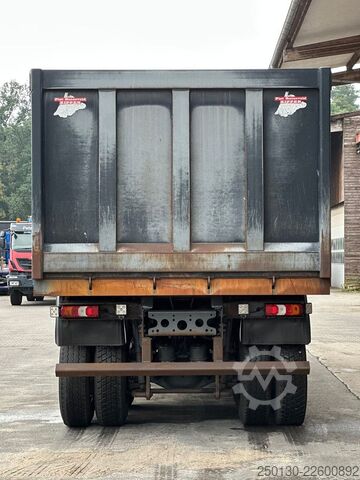 Truk jungkit MERCEDES-BENZ Arocs 4148 8x8 BB Piet Ruizeveld AK