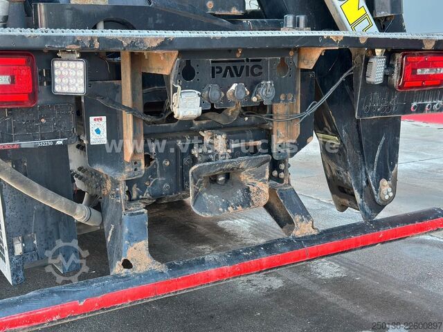 Autocarro forestale MAN TGX 33.580 6x4 BL PAVIC Holz & TAJFUN 130ZK