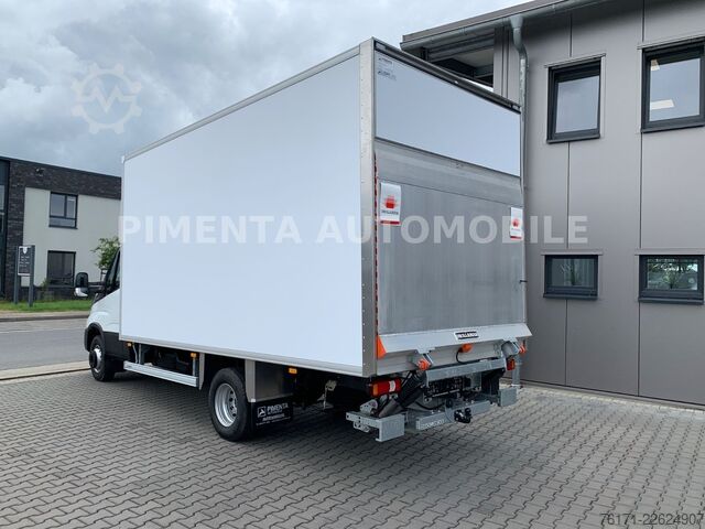 Furgoneta caja IVECO Daily 70C18A8P MY26 KOFFER AUT LBW LUFTF LED AHK