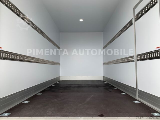 Furgoneta caja IVECO Daily 70C18A8P MY26 KOFFER AUT LBW LUFTF LED AHK