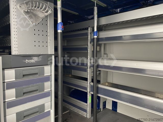 Xe van thùng kín VOLKSWAGEN Crafter 35 Automatik *Werkstatt* LED+KAMERA+NAVI