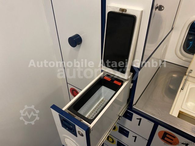 Xe cứu hỏa MERCEDES-BENZ Sprinter 518 V6 CDI RTW *TOP ZUSTAND*