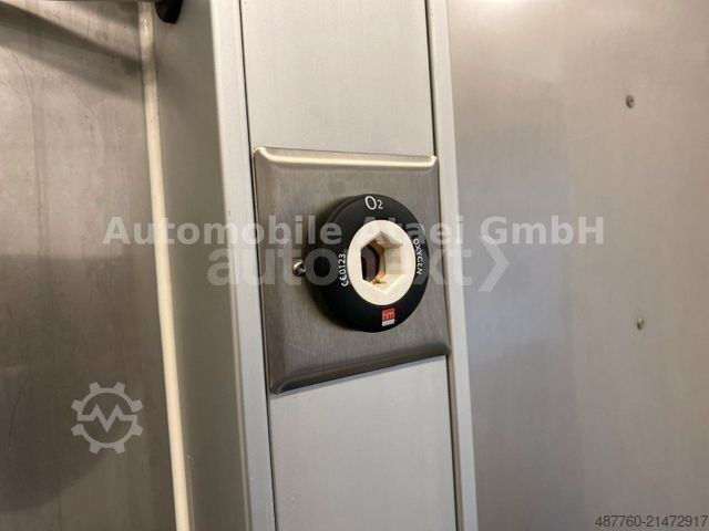 Xe cứu hỏa MERCEDES-BENZ Sprinter 518 V6 CDI RTW *TOP ZUSTAND*