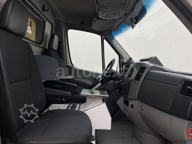 Xe cứu hỏa MERCEDES-BENZ Sprinter 518 V6 CDI RTW *TOP ZUSTAND*