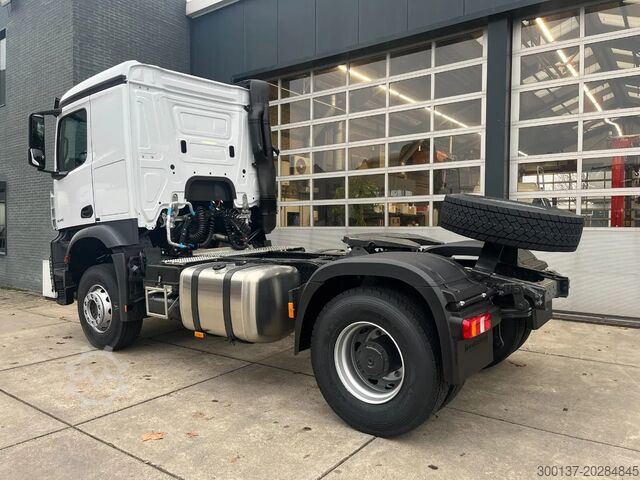 Standard-SZM Mercedes-Benz Actros 2045 S 4x2 Tractor Head