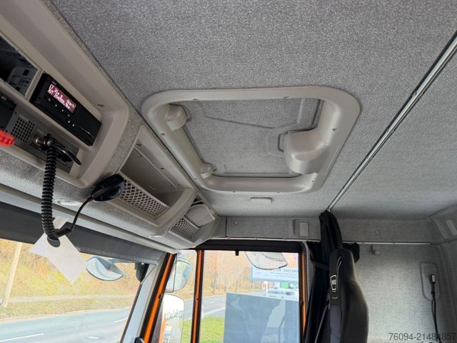 Camión portacontenedores de gancho IVECO Stralis X-Way 460 6x2 Abrollkipper lift/lenk AHK