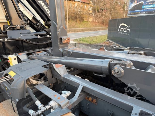 Autokran DAF CF 75.250 Abrollkipper KRAN FUNK