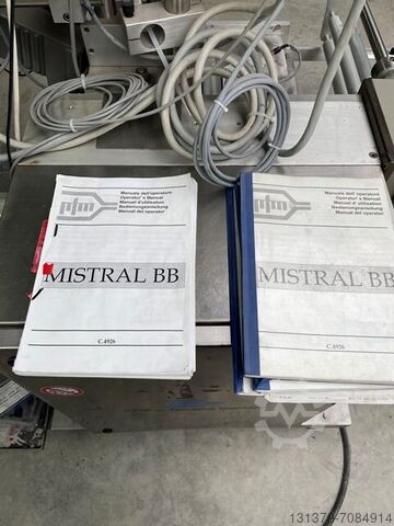 Machine de fermeture PFM S.p.A. Mistral BB