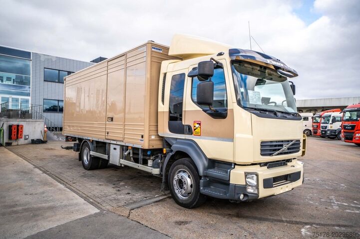 Valiză VOLVO FL 260 (13.5t) +DHOLLANDIA 2T