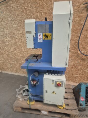 Presse excentrique Knuth KEX 10