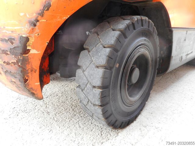 Forklift 4 roda DOOSAN D35C-5 Triplex + SS + ZV + Kabine
