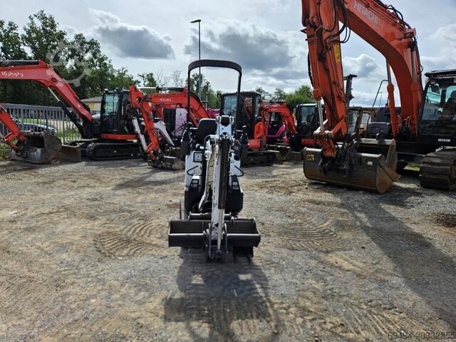 Mini-escavadora BOBCAT E C10