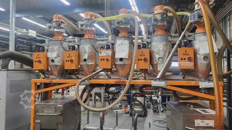 Uscător cu aer uscat cu aspiratoare de material Motan ADC 200/10/20