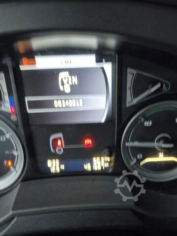 Hazardous substances DAF XF 480 FT SPACE CAB ADR ZF INTARDER