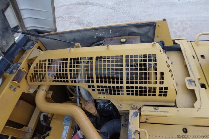 Pásový bagr Caterpillar 349FL