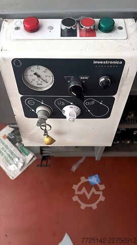 Máy cắt vải Investronica CV040/070
