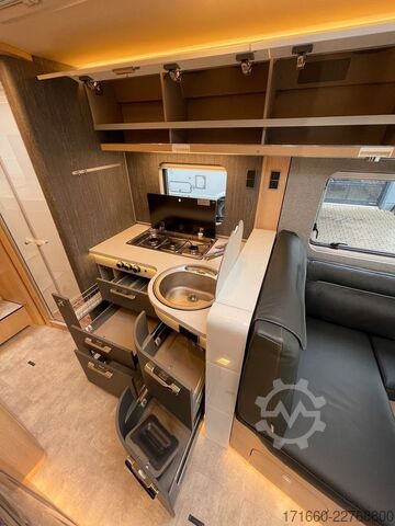 Xe cắm trại tích hợp HYMER/ERIBA B-Klasse ML I BlackLine 780 30.000-€ SPAREN