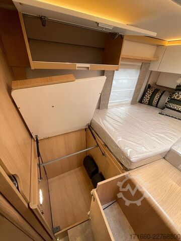 Xe cắm trại tích hợp HYMER/ERIBA B-Klasse ML I BlackLine 780 30.000-€ SPAREN