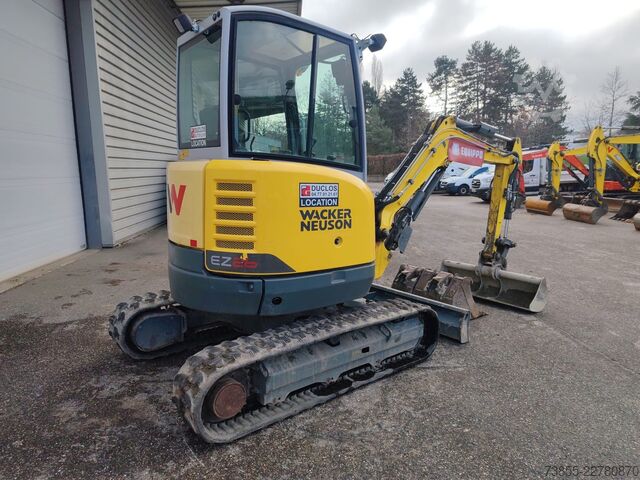 Mini escavatore < 7t Wacker Neuson EZ26