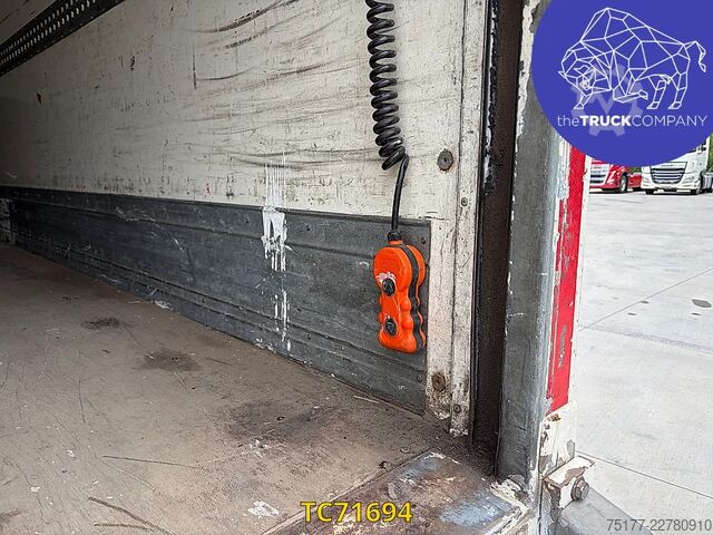 Suitcase DAF LF 230