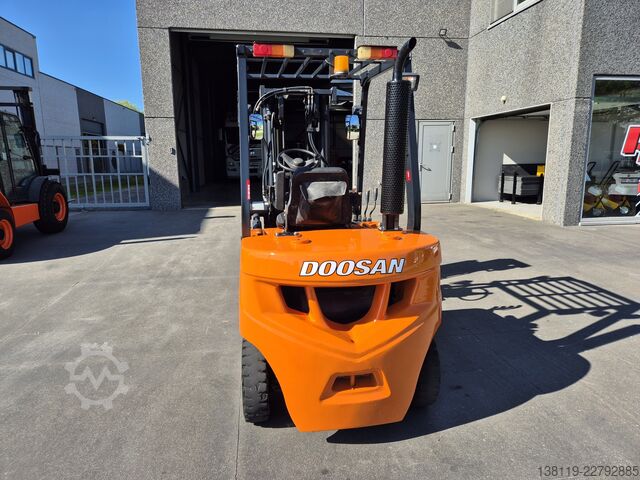 Pirunashk DOOSAN D25