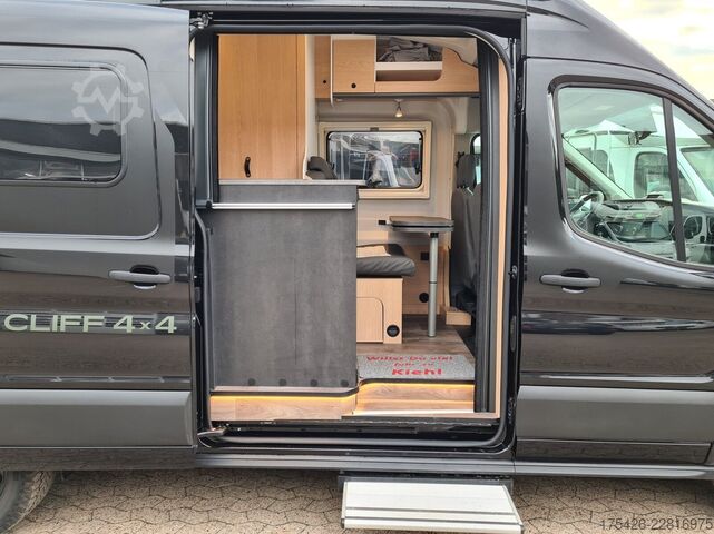 Kastenwagen Wohnmobil / Campervan SUNLIGHT Adventure Cliff 4x4 590 *Adventure-Edition*