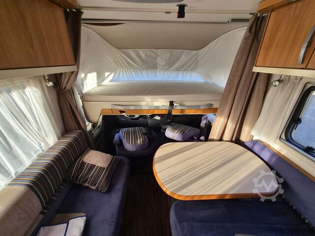 Integroitu matkailuauto HYMER/ERIBA B-Klasse CL 508  *Solar*SAT*Duo-Control*2. Hand*