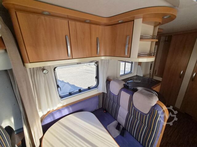Integroitu matkailuauto HYMER/ERIBA B-Klasse CL 508  *Solar*SAT*Duo-Control*2. Hand*