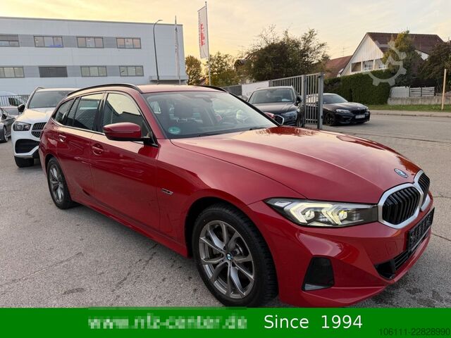 Minibuss BMW 330 3 Touring Kunstleder
