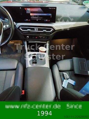 Minibuss BMW 330 3 Touring Kunstleder