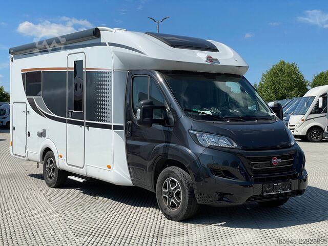 Halvintegrert bobil BÜRSTNER 644 G LYSEO FREISTAAT TD HL | *wenig KM*3,85t*