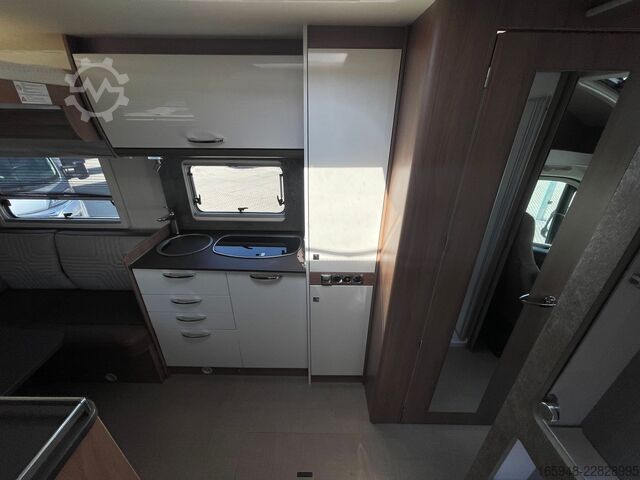 Halvintegrert bobil BÜRSTNER 644 G LYSEO FREISTAAT TD HL | *wenig KM*3,85t*