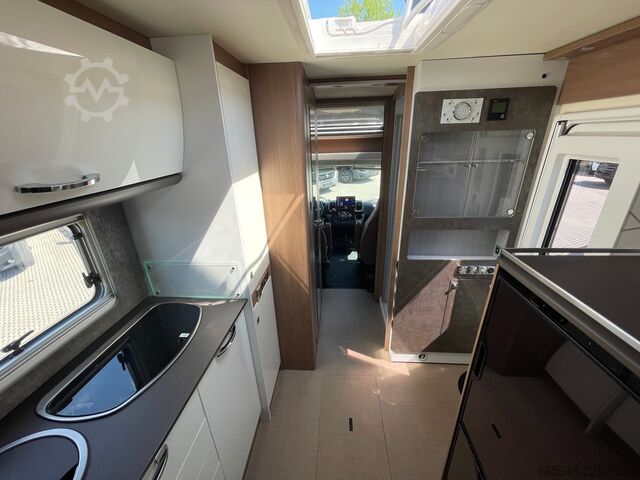 Halvintegrert bobil BÜRSTNER 644 G LYSEO FREISTAAT TD HL | *wenig KM*3,85t*