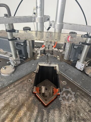 Hörnkrimpmaskin Elumatec EP 124