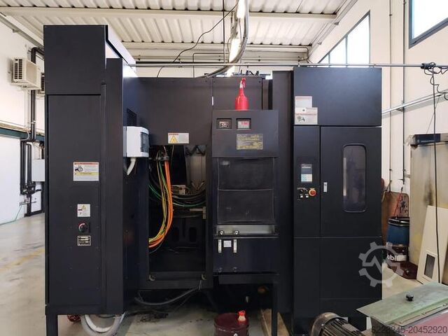 Trung tâm gia công ngang Mazak HCN-5000